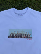 Load image into Gallery viewer, BOX TEE LAFFY EDITION
